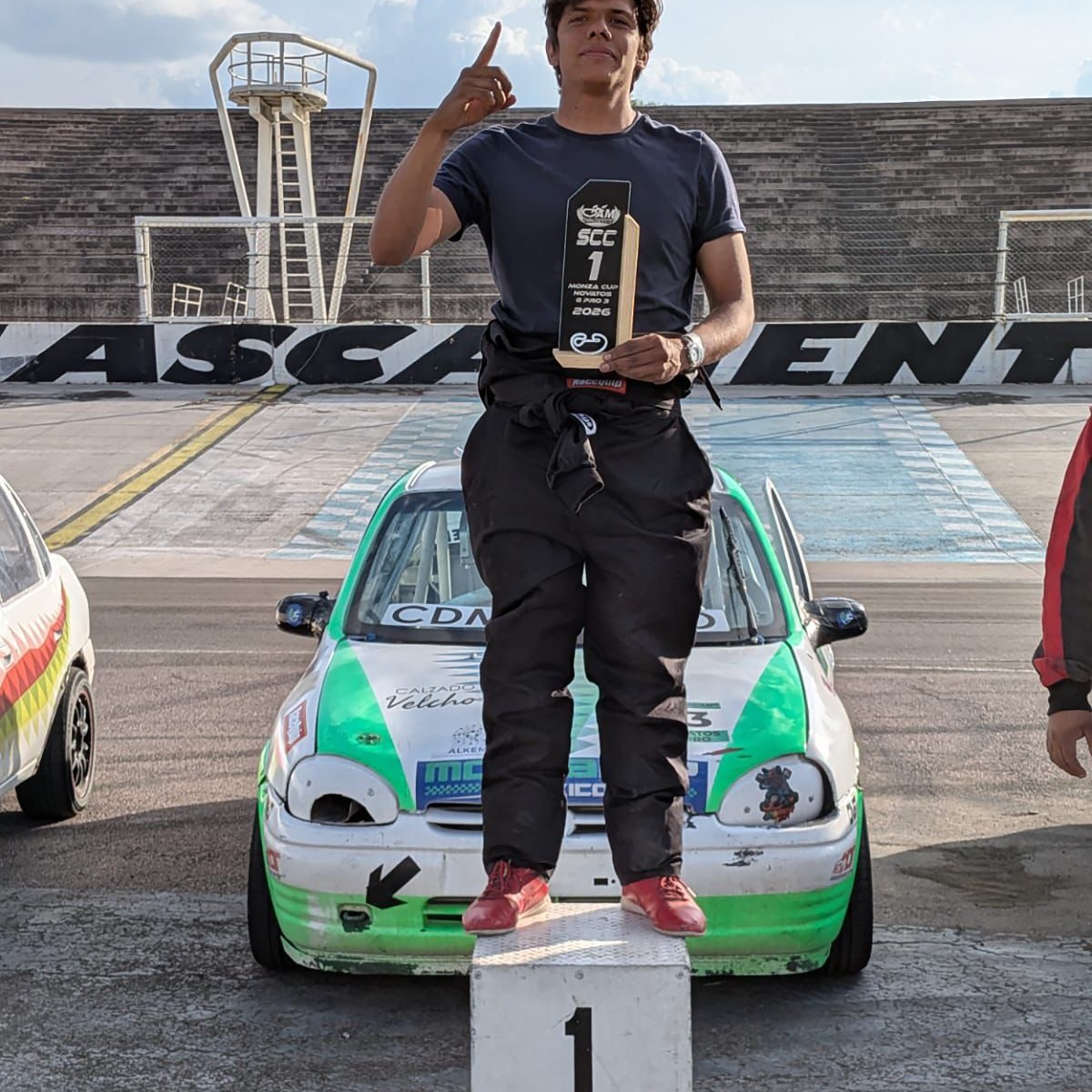 EMOTIVO HOMENAJE AL MÉDICO HERRERA EN LA MONZA CUP EN&nbsp;AGUASCALIENTES